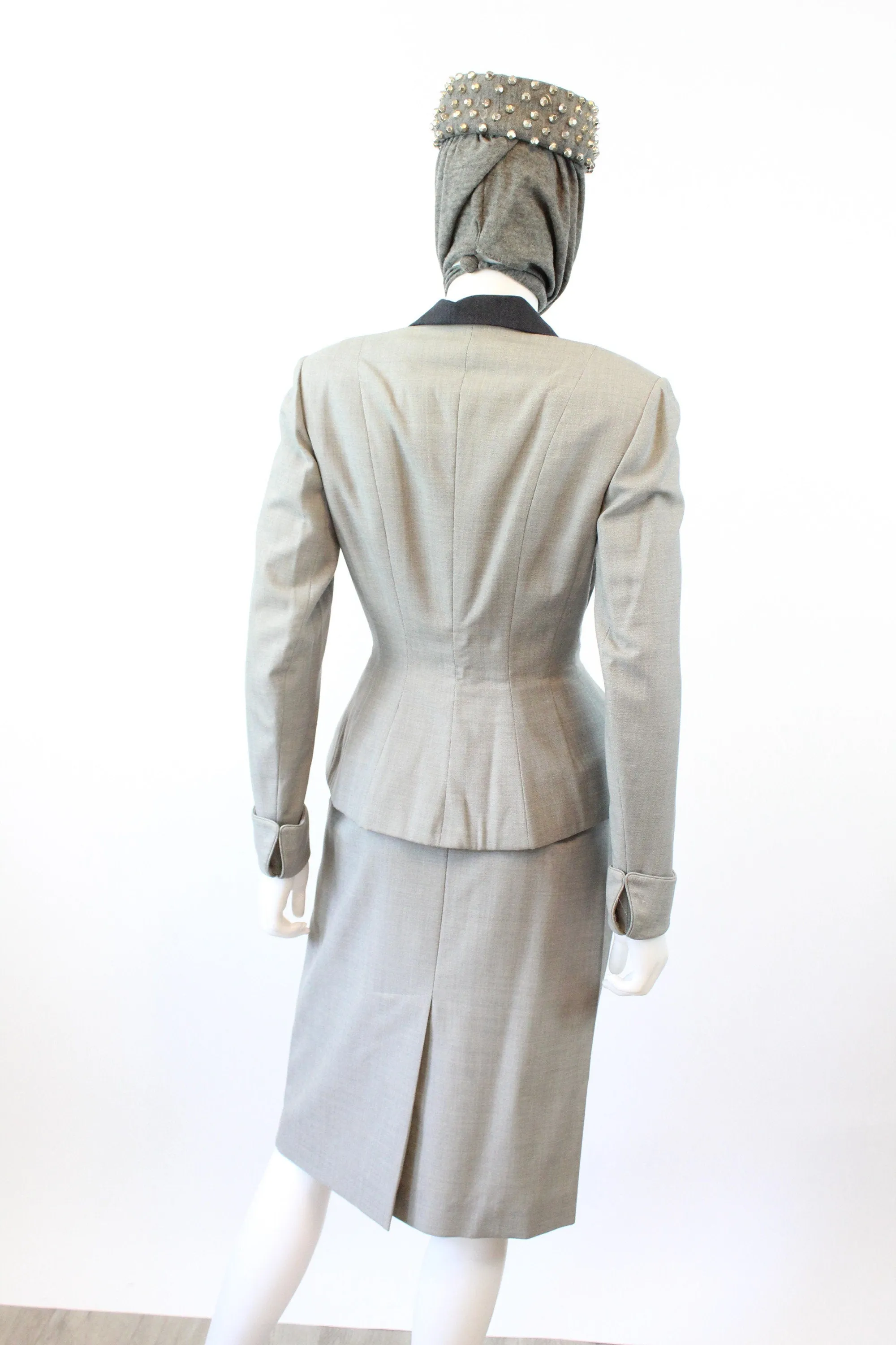 1950s LILLI ANN sharkskin peplum SUIT xs | new winter