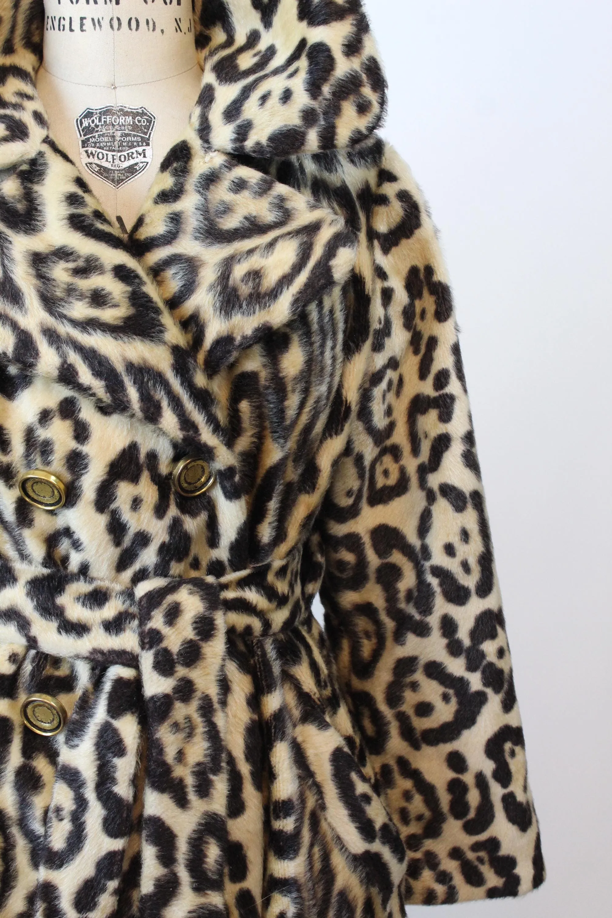 1960s 1969 documented SAFARI faux jaguar coat | new fall winter
