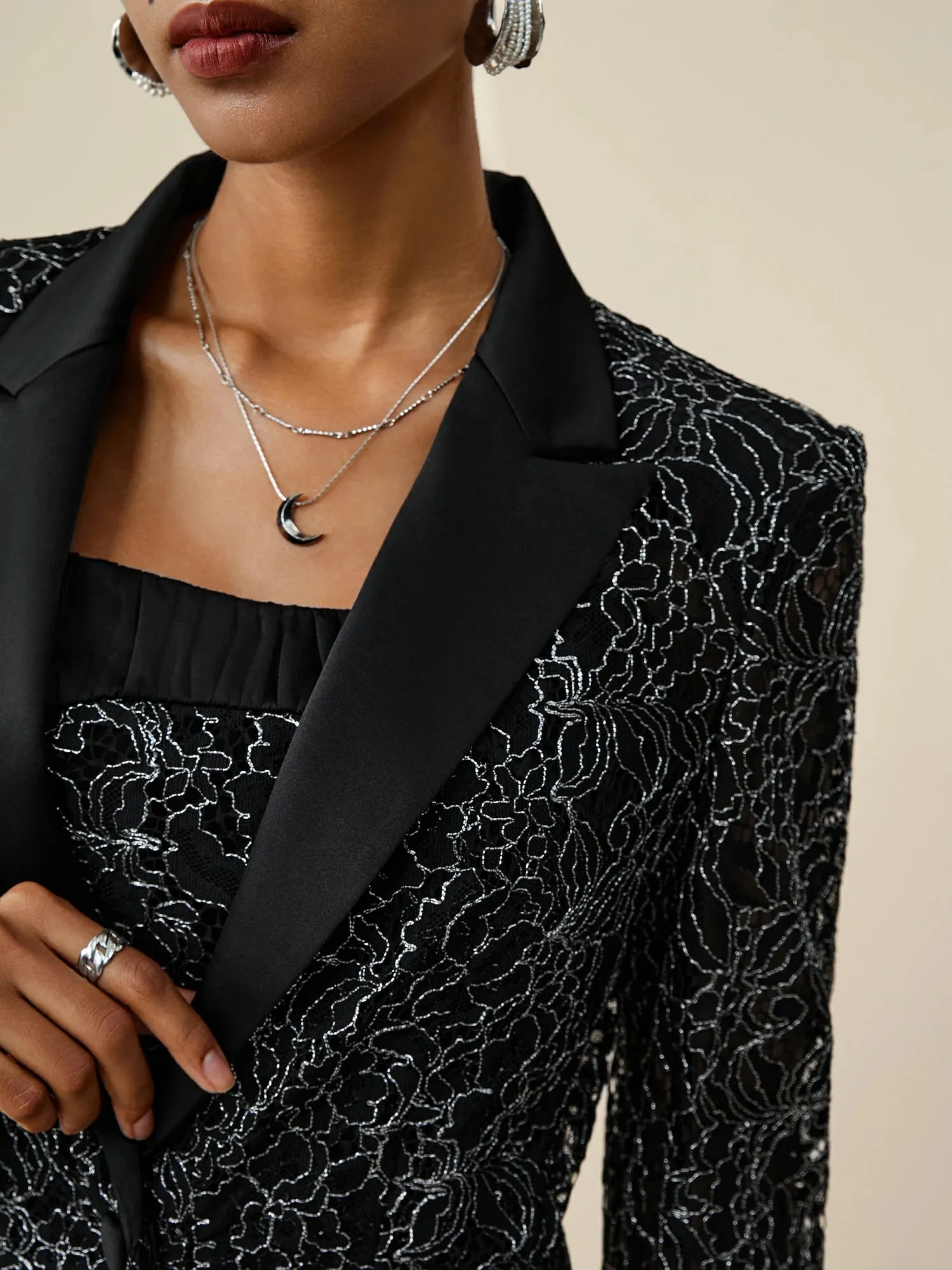 Amoretu Peak Lapel Long Sleeve Silver Metallic Lace Blazer