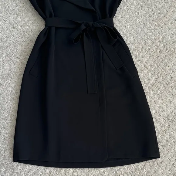 Ann Taylor Sleeveless Trench Wrap Dress Black Size 8