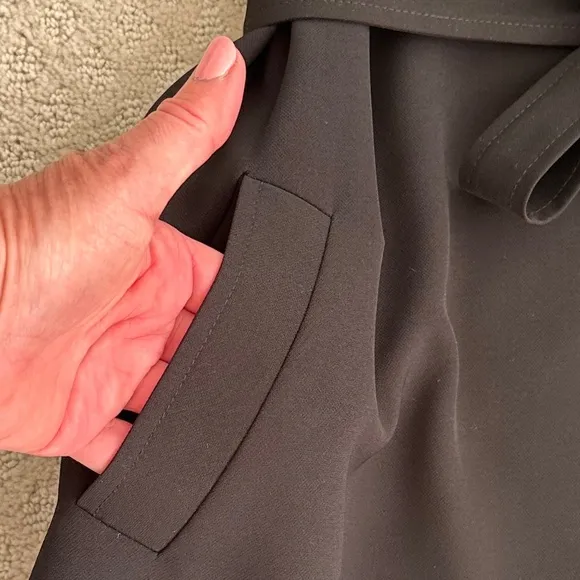 Ann Taylor Sleeveless Trench Wrap Dress Black Size 8