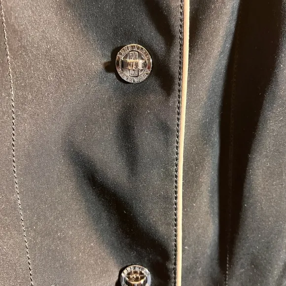 Anne Klein Black and White Trench Coat with Wide Collar