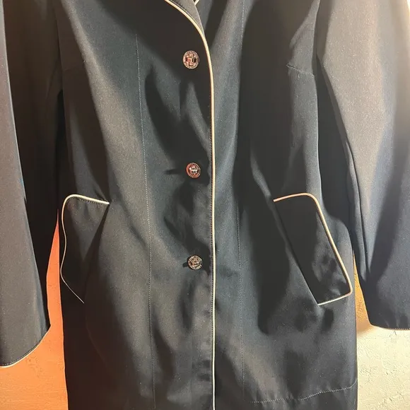 Anne Klein Black and White Trench Coat with Wide Collar