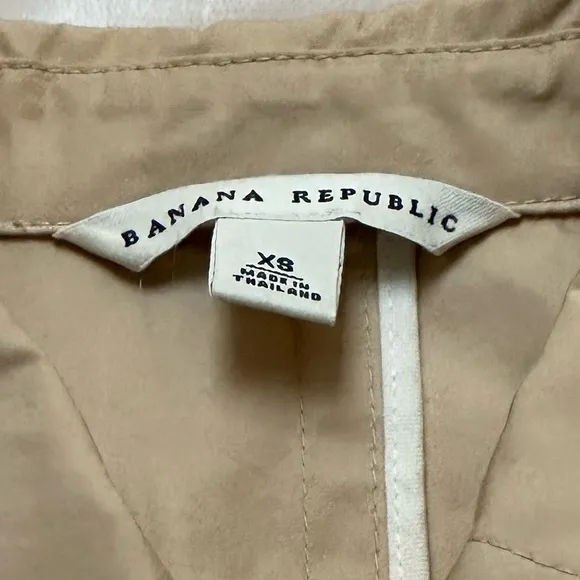 Banana Republic Trench Coat Blazer Safari Travel Classic Neutral Button Close