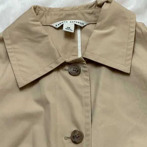 Banana Republic Trench Coat Blazer Safari Travel Classic Neutral Button Close