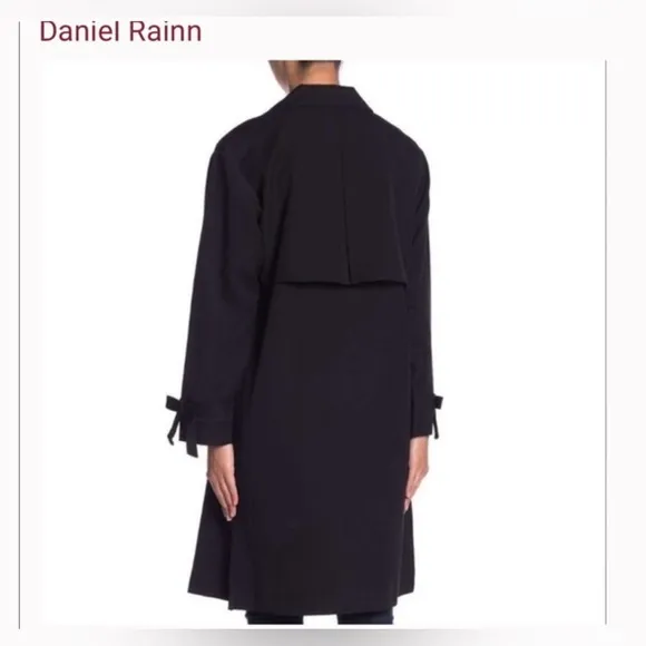 Daniel Rainn camel trench coat, Size L