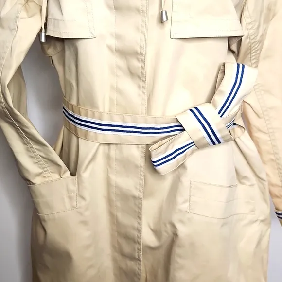 Dennos Basso pale yellow waterproof double gun flap long length trench coat