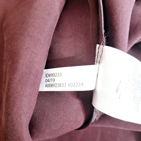 Express brand&quot;Expression in A Trench&quot; Belted preppy core trench coat.