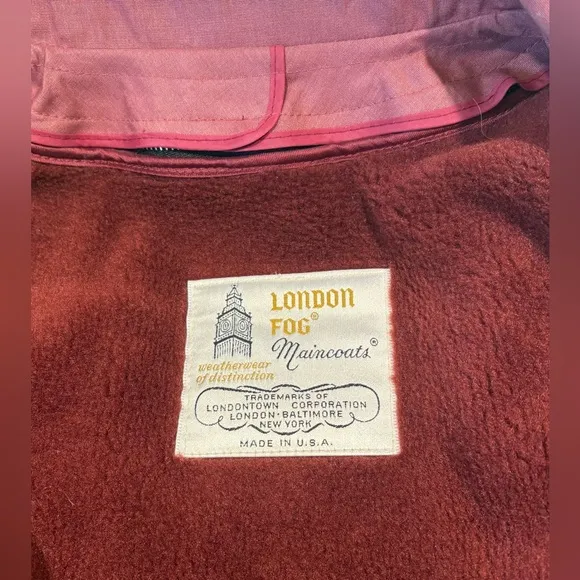 London Fog Lined Mauve Trench Coat Size 8 Petite