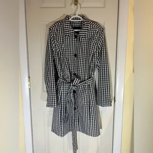 New Talbots Black &amp; White Check Belted Lightweight Raincoat Trench Plus 16W