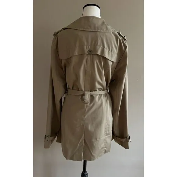 NWOT Weather Tamer short belted khaki trench coat. Size L.