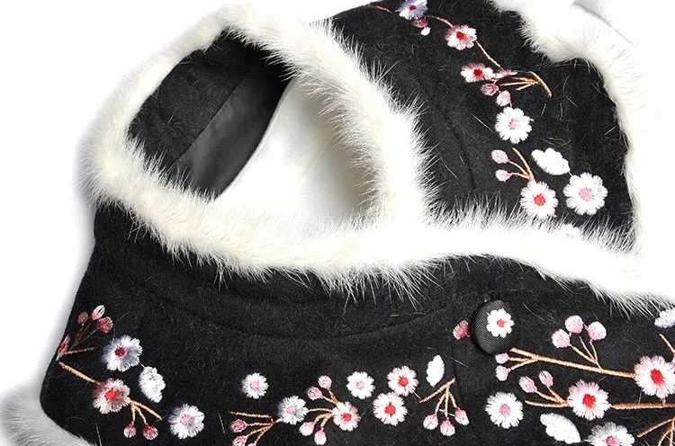 Runway Women Autumn Rabbit Hair Collar Flower Embroidery Long Sleeve Single Breasted Woolen Overcoat Outwear New