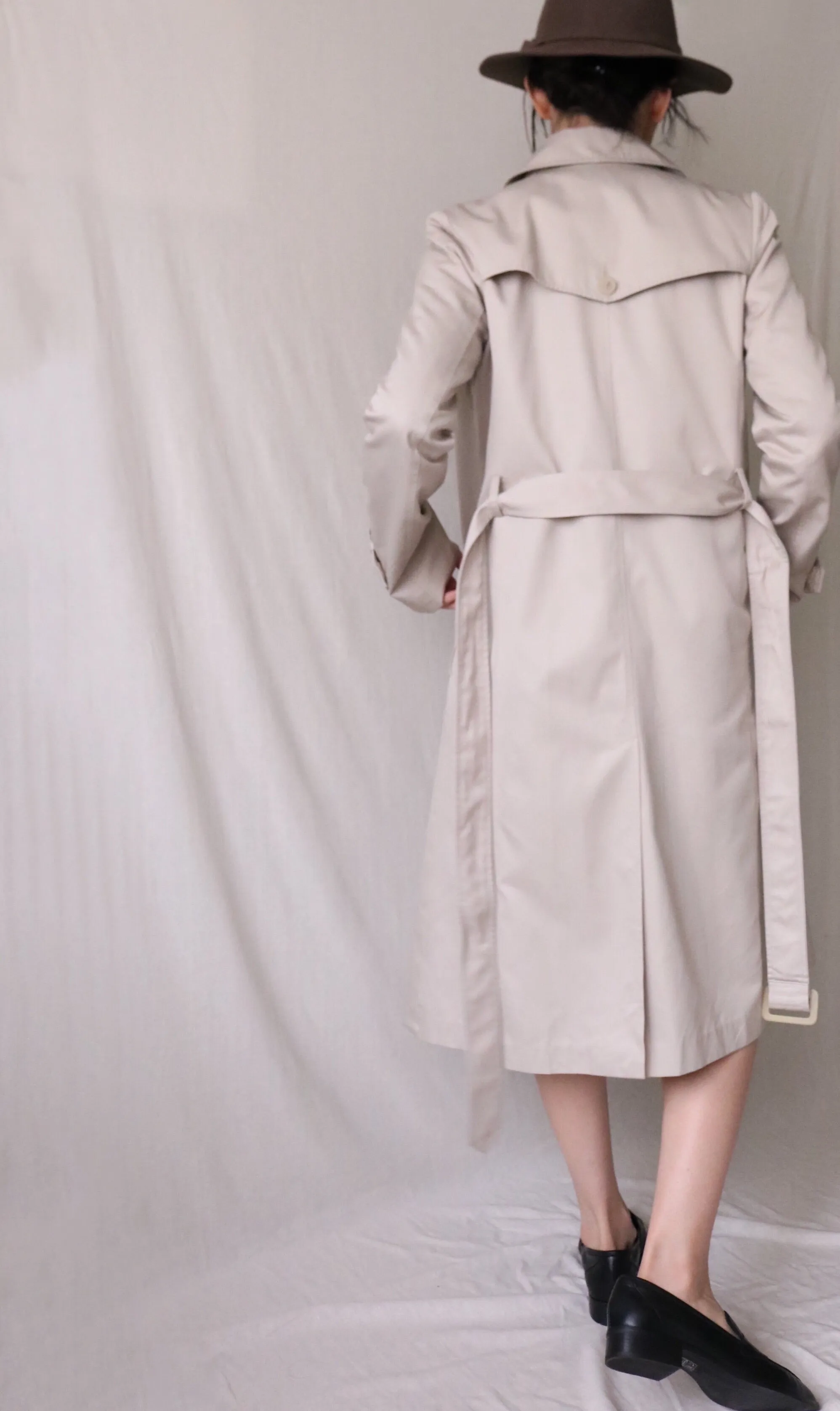 Saatchi Trench Coat  {Korean vintage}
