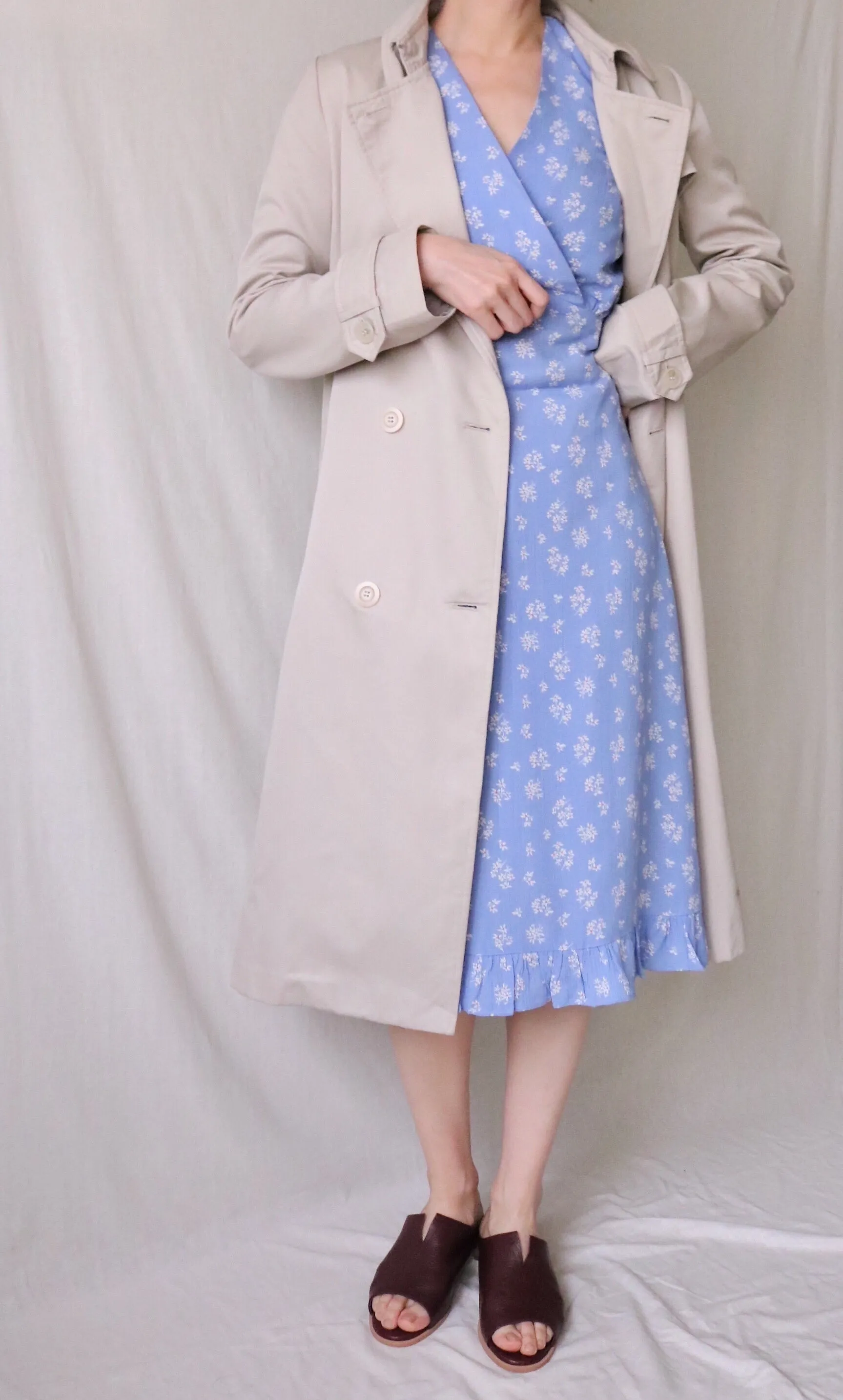Saatchi Trench Coat  {Korean vintage}
