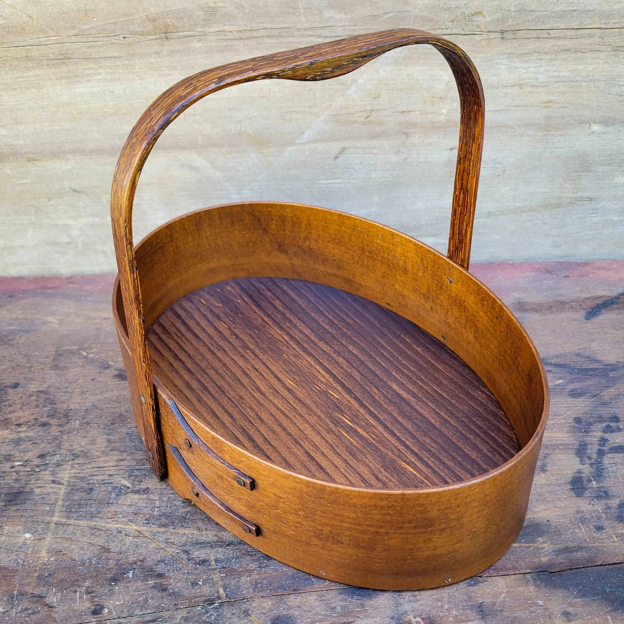 Small Shaker Sewing Carrier