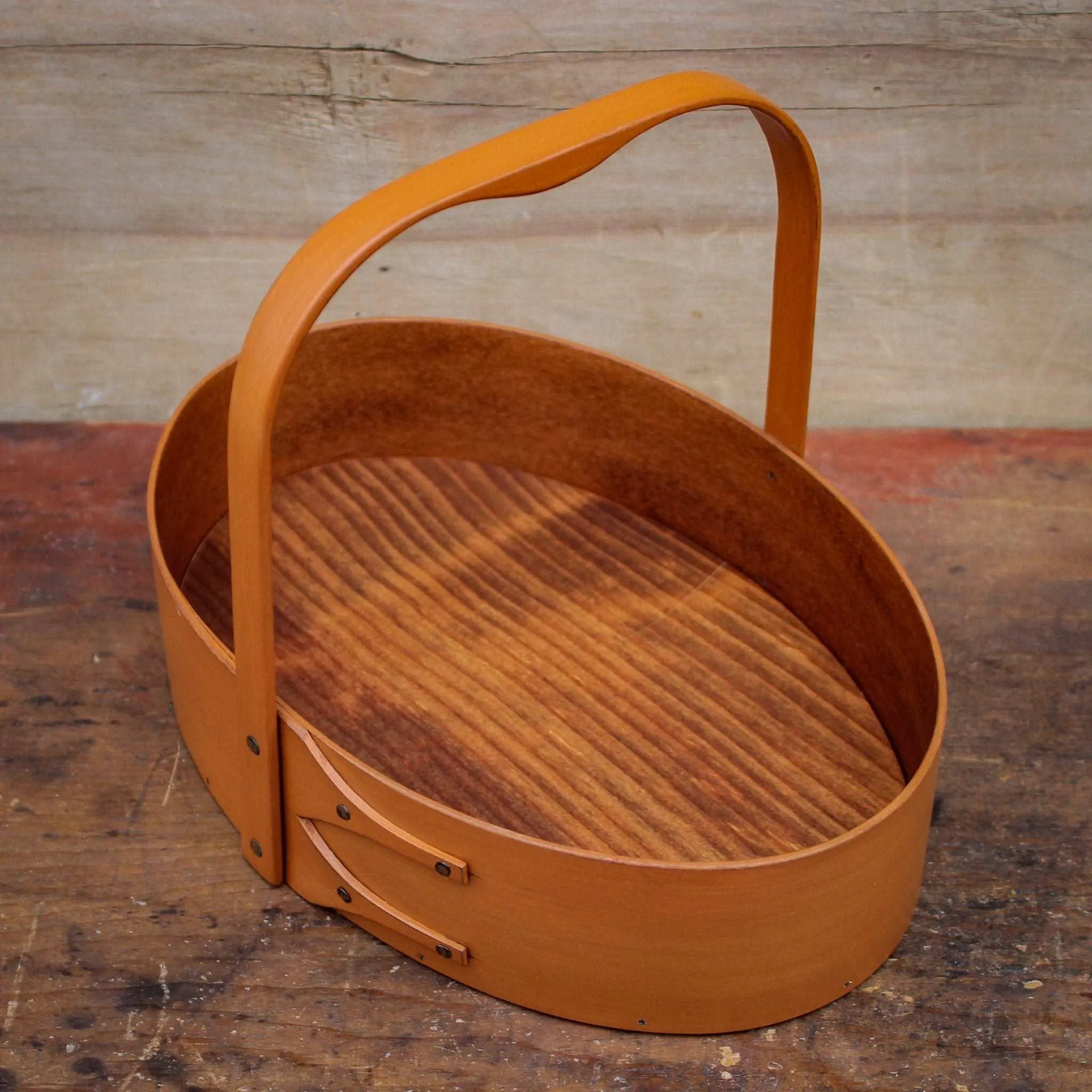 Small Shaker Sewing Carrier