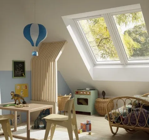 VELUX GPLS FPK08 2070 2-in-1 Double Glazed Top-Hung Window (155 x 140cm)