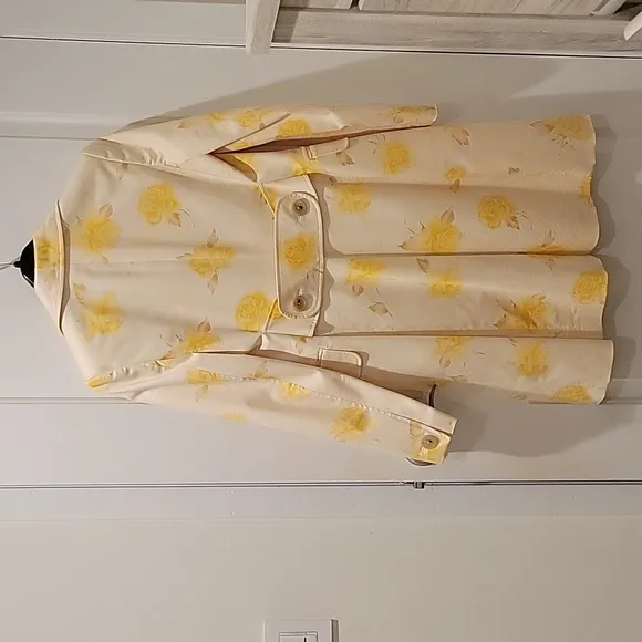 Vintage Banana Republic floral trench jacket