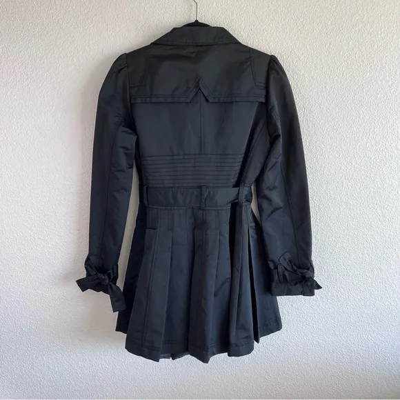 XOXO Women’s Black Belted Lightweight Trench Coat